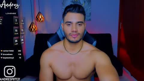 Snapshot of andresfiit chatting on December 25, 2024, 12:58 pm Andres online show from December 25, 2024, 12:58 pm