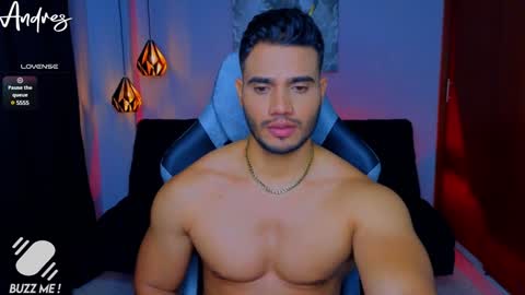 Snapshot of andresfiit chatting on December 25, 2024, 4:00 pm Andres online show from December 25, 2024, 4:00 pm