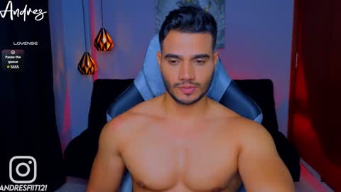 Snapshot of andresfiit chatting on December 27, 2024, 1:50 pm Andres online show from December 27, 2024, 1:50 pm
