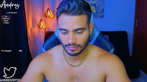 Snapshot of andresfiit chatting on January 27, 2025, 3:26 am Andres online show from January 27, 2025, 3:26 am