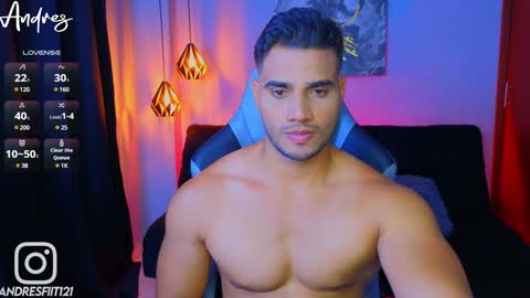 Snapshot of andresfiit chatting on January 31, 2025, 4:47 am Andres online show from January 31, 2025, 4:47 am