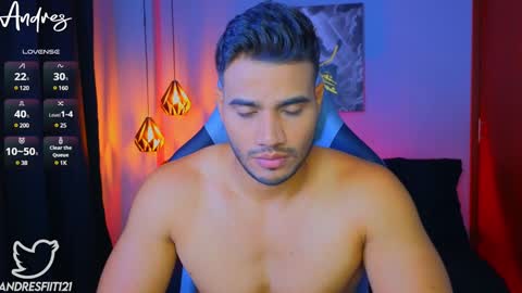 Snapshot of andresfiit chatting on February 3, 2025, 6:45 am Andres online show from February 3, 2025, 6:45 am