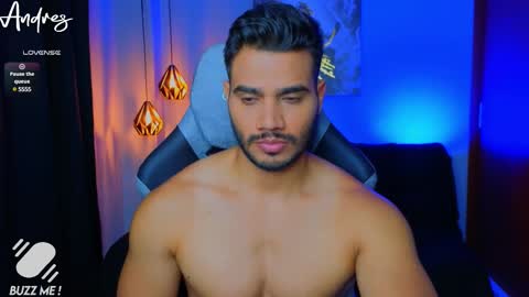 Snapshot of andresfiit chatting on February 18, 2025, 11:00 am Andres online show from February 18, 2025, 11:00 am