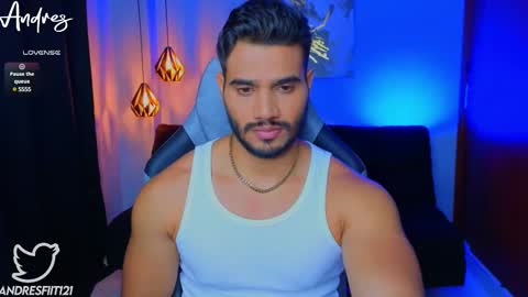 Snapshot of andresfiit chatting on February 22, 2025, 3:23 am Andres online show from February 22, 2025, 3:23 am