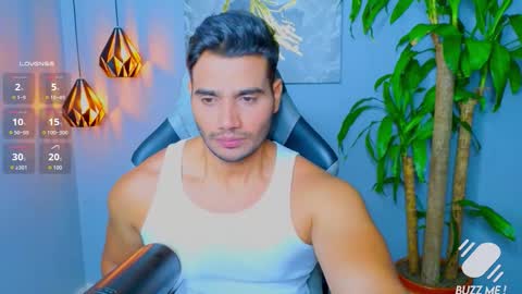 Snapshot of andresfiit chatting on September 14, 2025, 11:59 pm Andres online show from September 14, 2025, 11:59 pm