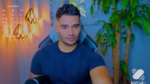 Snapshot of andresfiit chatting on October 5, 2025, 4:00 am Andres online show from October 5, 2025, 4:00 am