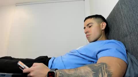 Snapshot of andresjuan92 chatting on February 20, 2026, 3:03 am onlyfanscallmegotter online show from February 20, 2026, 3:03 am