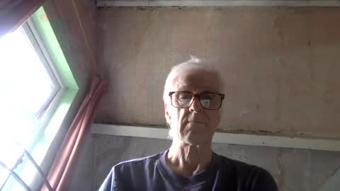 Snapshot of andrew160258 chatting on July 19, 2026, 11:58 am Andrew online show from July 19, 2026, 11:58 am