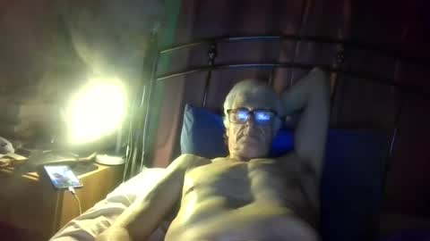 Snapshot of andrew160258 chatting on July 22, 2026, 10:45 pm Andrew online show from July 22, 2026, 10:45 pm