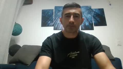 Snapshot of andrew973578 chatting on March 6, 2026, 4:53 am andrew973578 online show from March 6, 2026, 4:53 am