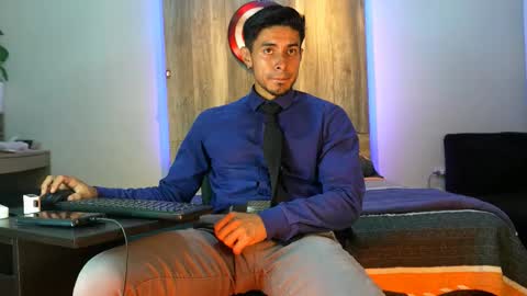 Andrew online show from February 11, 2026, 1:32 am