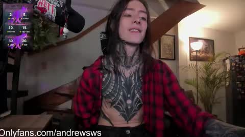 Snapshot of andrew_round chatting on February 26, 2026, 11:15 pm andrew_round online show from February 26, 2026, 11:15 pm