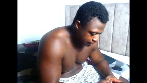Snapshot of andrewburke06 chatting on May 27, 2026, 3:25 am andrewburke06 online show from May 27, 2026, 3:25 am