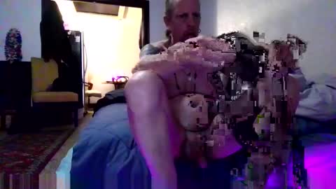Snapshot of andrewgennie chatting on June 8, 2026, 6:25 am andrewgennie online show from June 8, 2026, 6:25 am