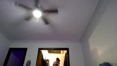 Snapshot of andrewgennie chatting on June 29, 2026, 4:08 am andrewgennie online show from June 29, 2026, 4:08 am