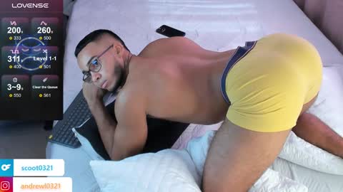 Snapshot of andrewl0321 chatting on March 3, 2025, 2:59 pm Follow me in Fansly online show from March 3, 2025, 2:59 pm