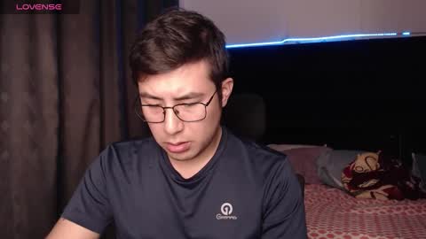 andrewmhilton_ online show from January 17, 2026, 7:13 am