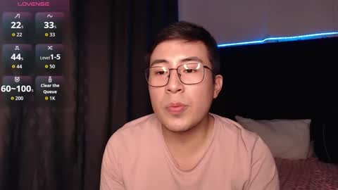 andrewmhilton_ online show from February 13, 2026, 7:37 am