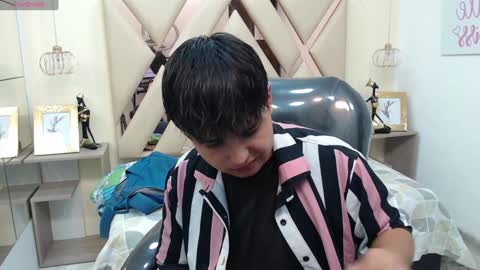 ANDREW online show from January 5, 2025, 12:42 pm