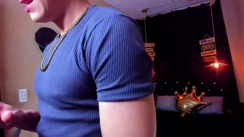 Snapshot of andrius_24 chatting on March 16, 2026, 8:57 pm online show from March 16, 2026, 8:57 pm