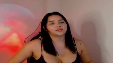 Snapshot of andromeda2711 chatting on June 5, 2026, 11:32 pm Andromeda online show from June 5, 2026, 11:32 pm