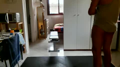 androx77 online show from September 17, 2025, 7:43 am