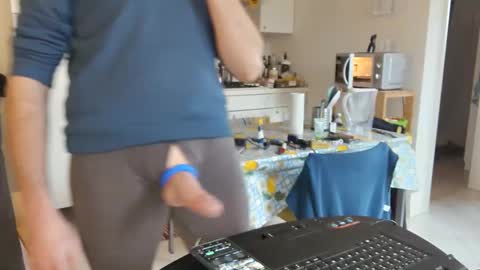 androx77 online show from December 23, 2025, 11:08 am