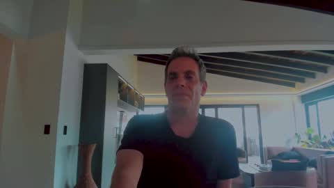 Andrew online show from March 5, 2025, 8:53 pm