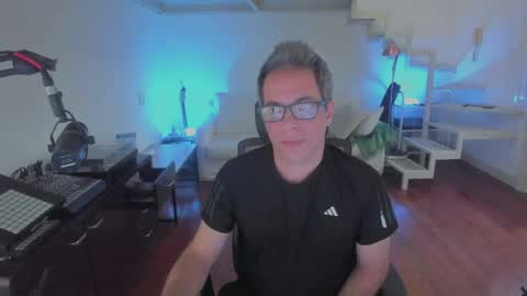 Andrew online show from April 13, 2026, 1:49 pm