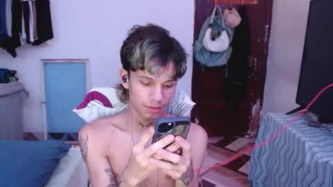 Snapshot of andy_dan1 chatting on May 16, 2026, 7:27 am andy_dan1 online show from May 16, 2026, 7:27 am