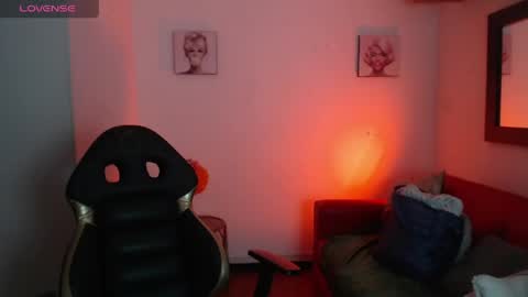 andy_eagleton_20 online show from April 14, 2026, 3:34 am