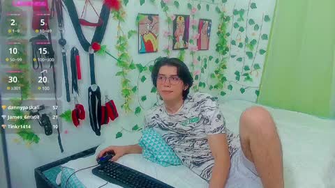 Andy Gray online show from February 5, 2025, 6:04 pm