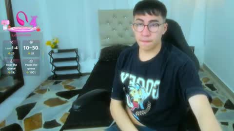 Andy online show from June 26, 2026, 8:35 pm