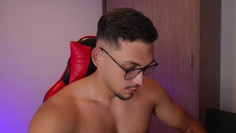 my onlyfans     online show from September 19, 2025, 12:56 am