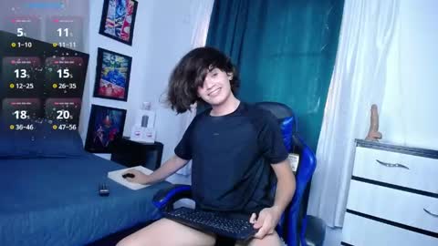 Snapshot of andyboy_19 chatting on April 20, 2026, 10:44 pm andy online show from April 20, 2026, 10:44 pm