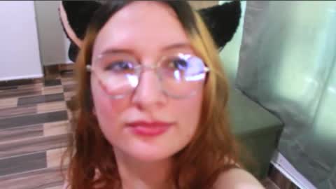 Snapshot of andycherrysecrets chatting on October 29, 2025, 8:54 pm Cherry online show from October 29, 2025, 8:54 pm