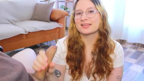 Snapshot of andycherrysecrets chatting on December 1, 2025, 3:17 pm Cherry online show from December 1, 2025, 3:17 pm