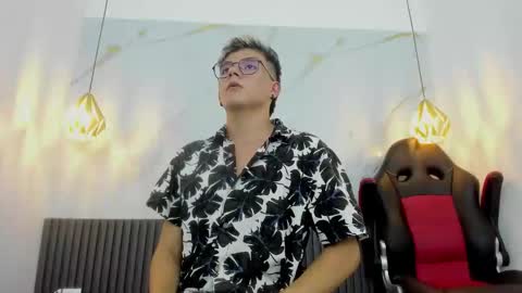 Snapshot of andyfame11 chatting on March 4, 2026, 8:59 pm andyfame11 online show from March 4, 2026, 8:59 pm