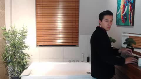 Snapshot of andyjoy_ chatting on April 25, 2026, 1:41 pm Andy Joy online show from April 25, 2026, 1:41 pm