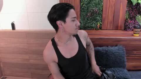 Snapshot of andyjoy_ chatting on April 28, 2026, 11:37 am Andy Joy online show from April 28, 2026, 11:37 am