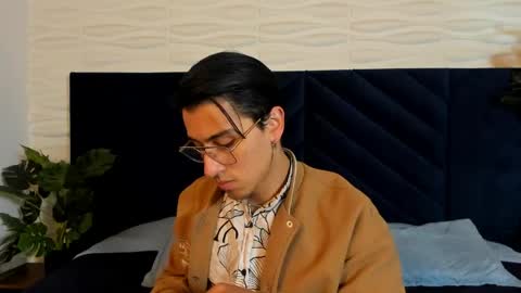 Snapshot of andyjoy_ chatting on May 1, 2026, 11:26 am Andy Joy online show from May 1, 2026, 11:26 am