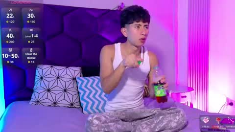 andyjustgame  online show from April 17, 2026, 4:37 am