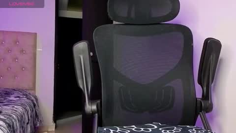 Andy online show from November 9, 2025, 2:54 am