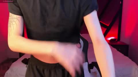 Snapshot of andywiills chatting on February 3, 2026, 2:53 am Andy online show from February 3, 2026, 2:53 am