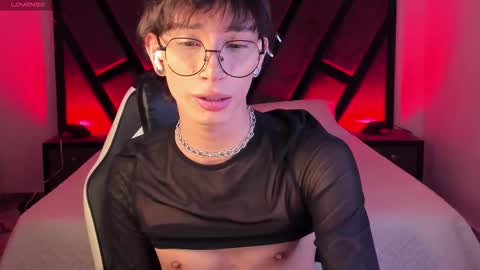 Snapshot of andywiills chatting on February 17, 2026, 10:05 pm Andy online show from February 17, 2026, 10:05 pm