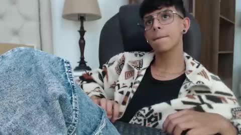 andyxibrat online show from March 30, 2026, 7:15 pm