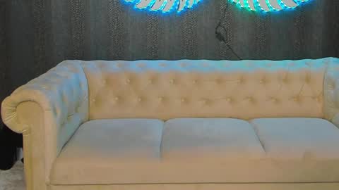 Snapshot of anemariejolie chatting on January 9, 2025, 8:44 pm Anne online show from January 9, 2025, 8:44 pm