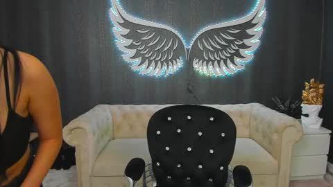 Snapshot of anemariejolie chatting on January 25, 2025, 10:50 pm Anne online show from January 25, 2025, 10:50 pm