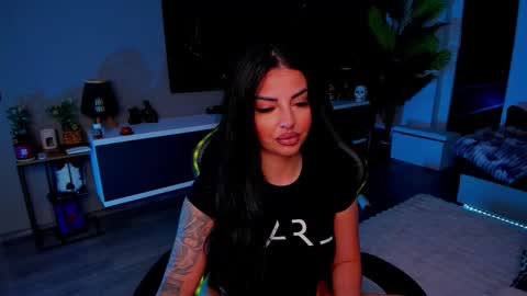 Snapshot of anemariejolie chatting on February 25, 2026, 7:45 pm Anne online show from February 25, 2026, 7:45 pm