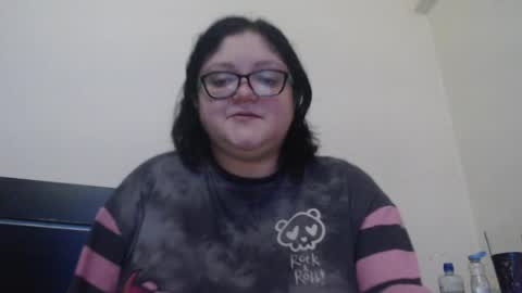 Snapshot of aneris17 chatting on August 3, 2026, 5:16 pm Aneris online show from August 3, 2026, 5:16 pm